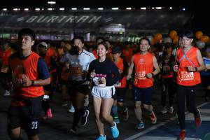 BIB: 27705, 21027, 27260, 2764
                            <button type="button" onclick="openModal(11466758)" class="btn btn-primary btn-sm float-right btn-popup" data-toggle="modal" data-target=".modal-high-quality">
                        <i class="fas fa-shopping-cart"></i> Add to Cart
                    </button>
                                            <button type="button" onclick="isThisMe(11466758, true)" class="btn btn-success btn-sm float-right btn-popup btn-isme hidden" data-toggle="tooltip" data-placement="bottom" title="นี่คือรูปของคุณใช่ไหม คลิกที่นี่เพื่อเอาเข้าอัลบั้ม">
                        <i class="fas fa-plus"></i> Add to album
                    </button>
                    <button type="button" onclick="isThisMe(11466758, false)" class="btn btn-warning btn-sm float-right btn-popup btn-isnotme hidden">
                        <i class="fas fa-ban"></i> Remove from album
                    </button>